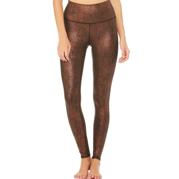 ALO Yoga Pants - Alo High-Waisted Airbrush Legging Medium